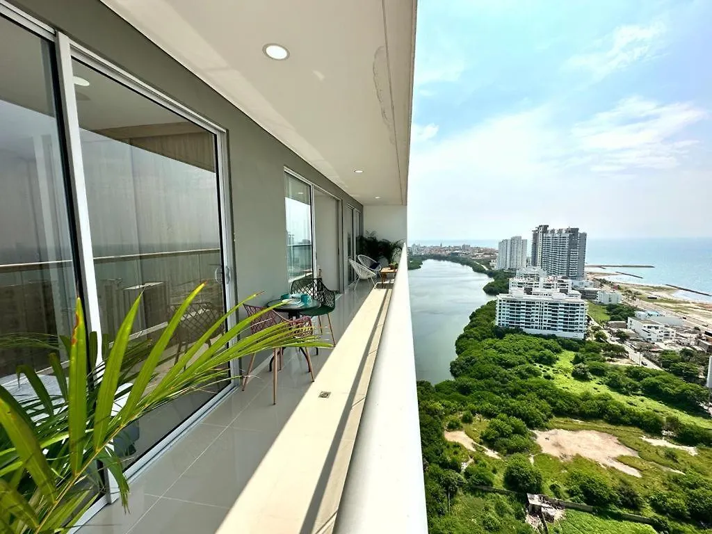 Apartment Espectacular Apartamento Piso Alto Con Excelente Vista Al Mar Y A La Ciudad Amurallada
