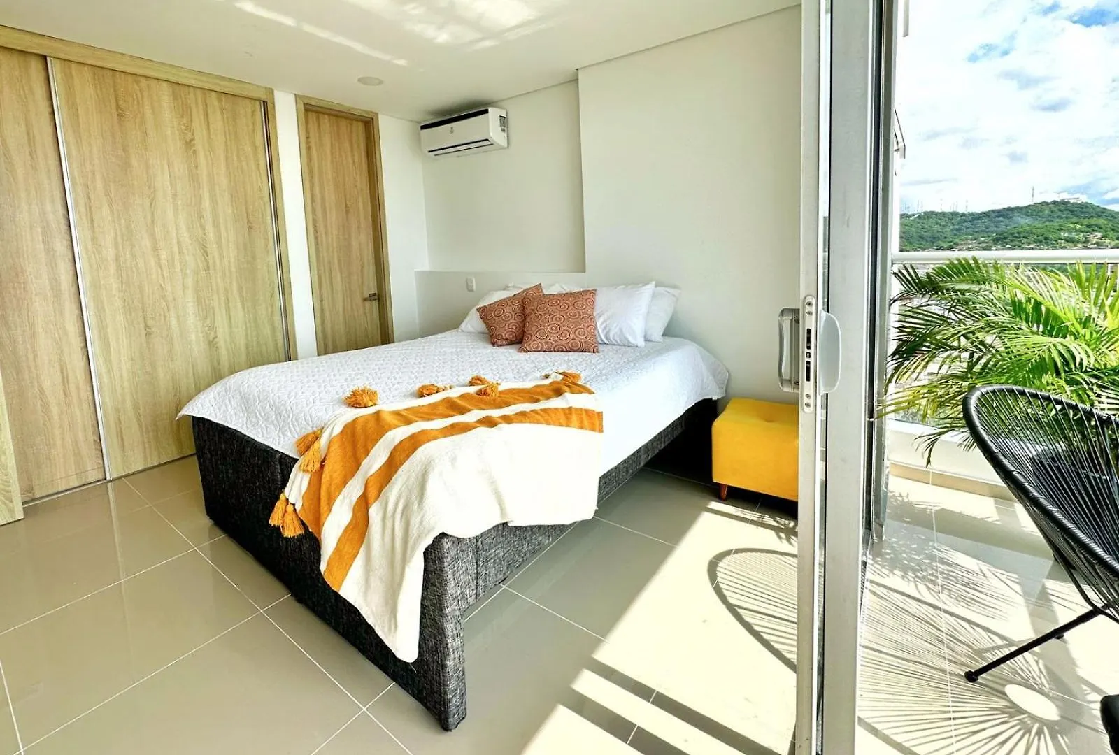 Apartment Espectacular Apartamento Piso Alto Con Excelente Vista Al Mar Y A La Ciudad Amurallada