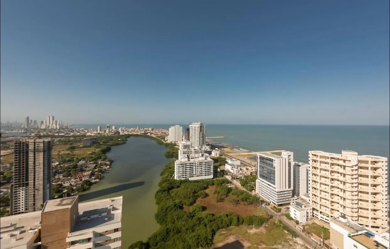 Espectacular Apartamento Piso Alto Con Excelente Vista Al Mar Y A La Ciudad Amurallada Cartagena